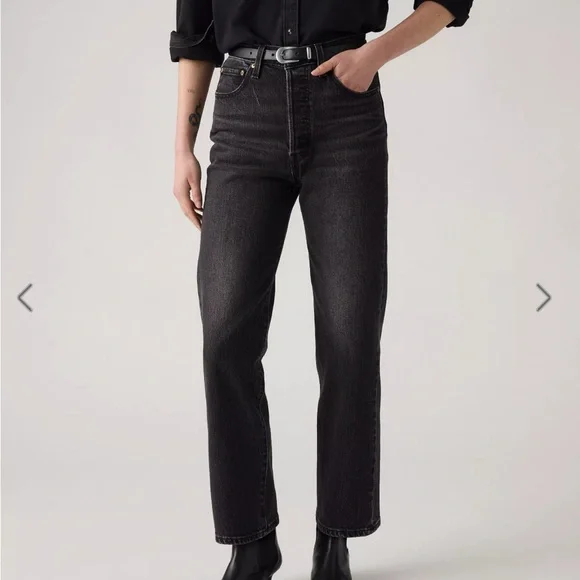 Levi's Ribcage Straight Jeans - Picture 7 of 7